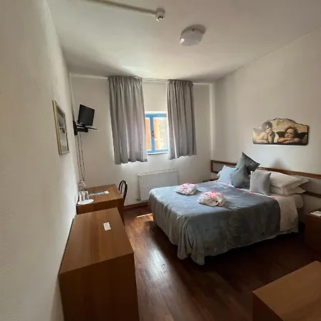 Cristallo Gran Sasso Hotell LʼAquila