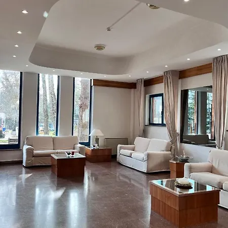 מלון Cristallo Gran Sasso 3*